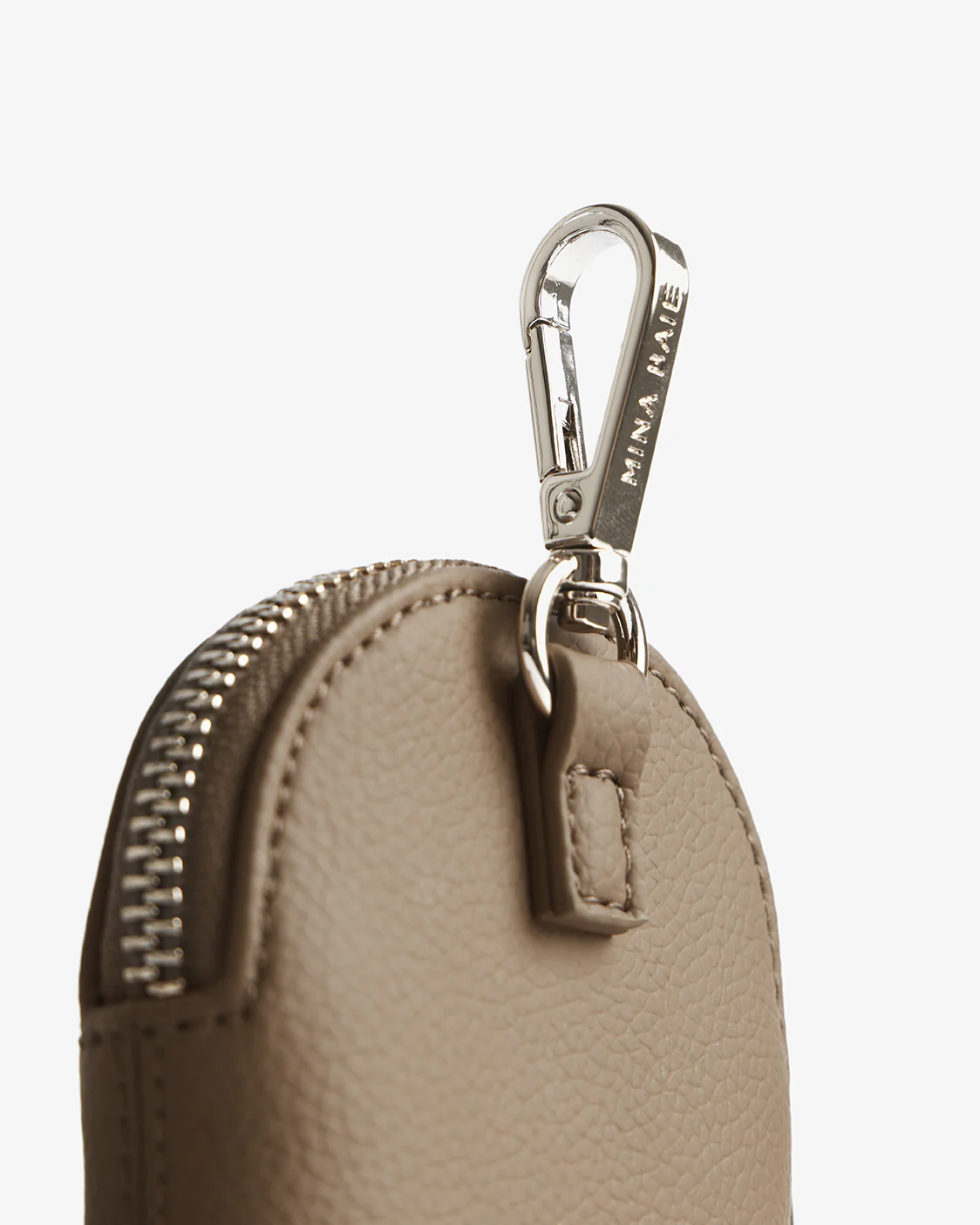 BAIE Clip Pouch Vegan - Image 4