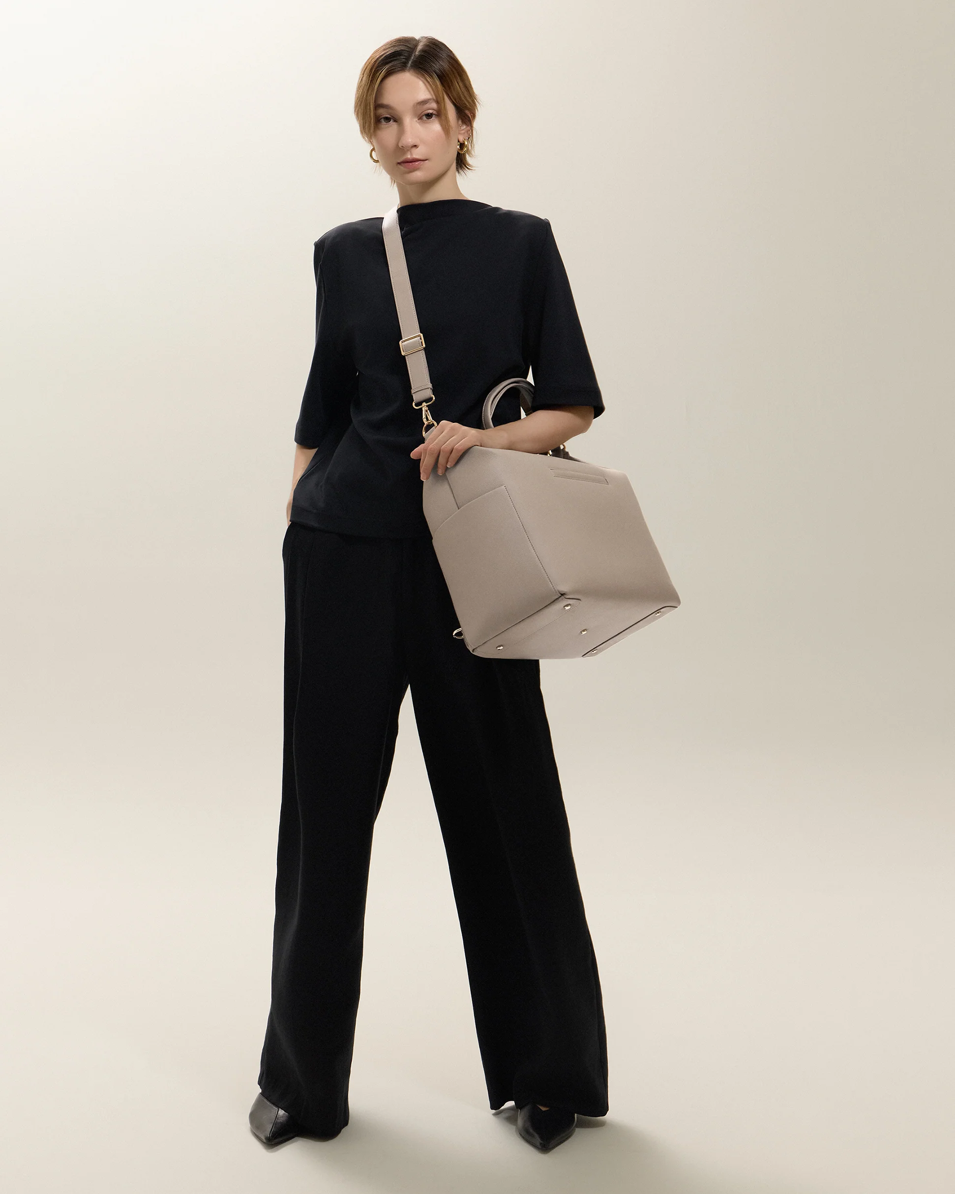 Emmy Vegan Carryall - Image 10