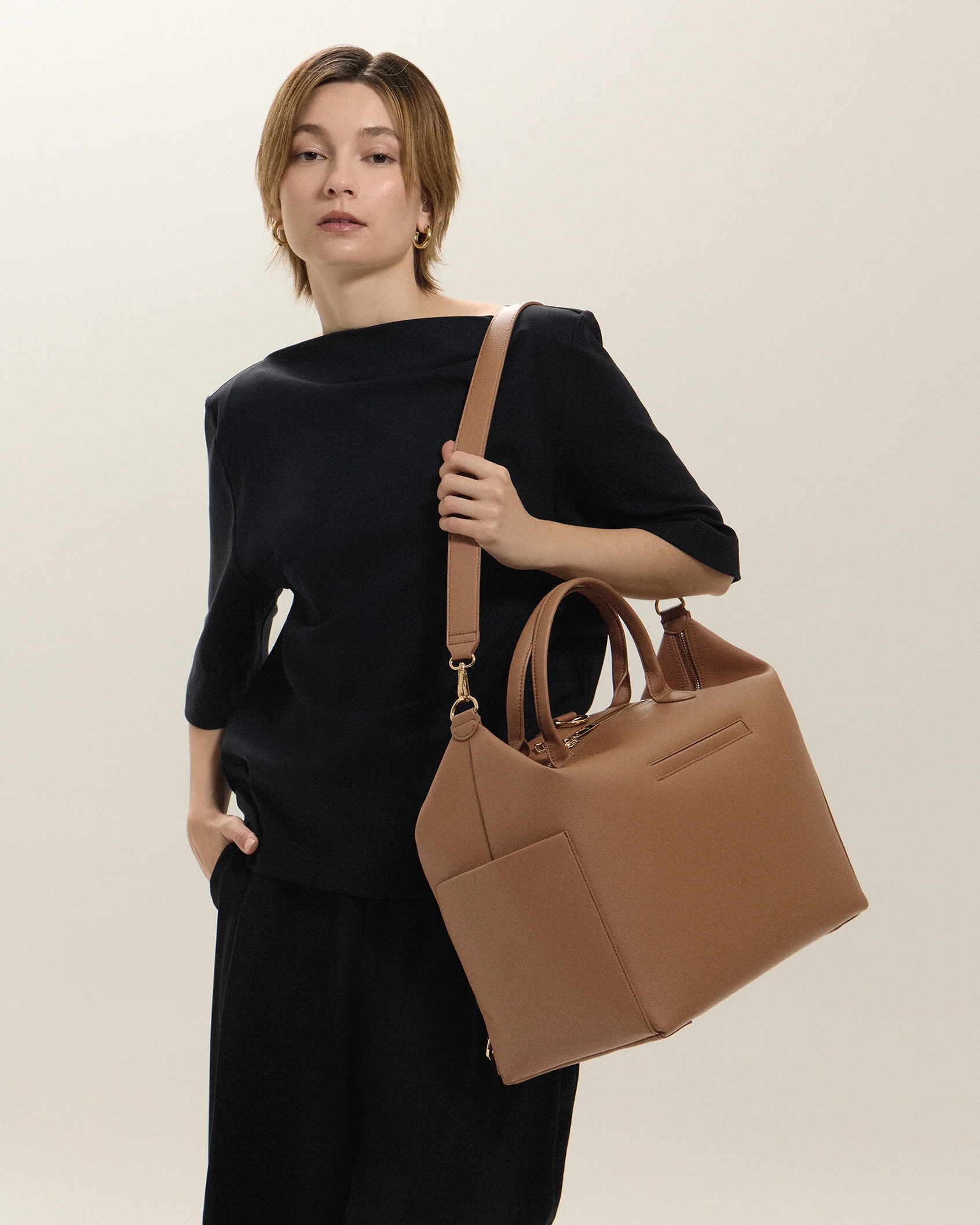 Emmy Vegan Carryall - Image 17