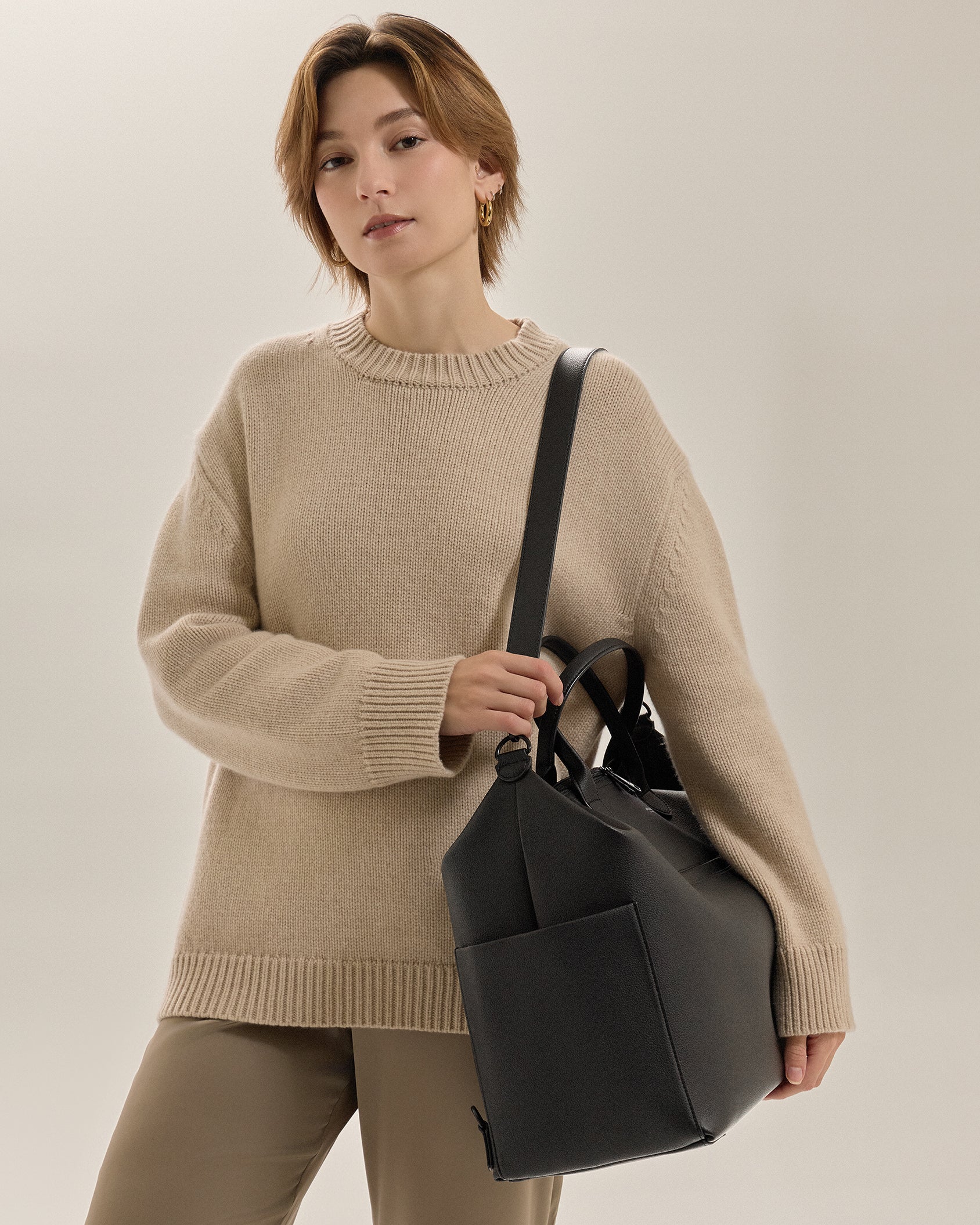 Emmy Vegan Carryall - Image 24