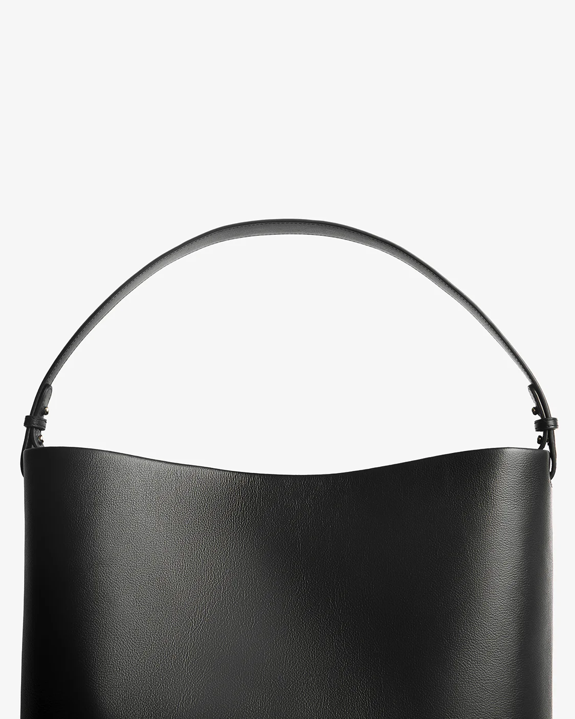 Harlow Broad Strap Leather - Image 6