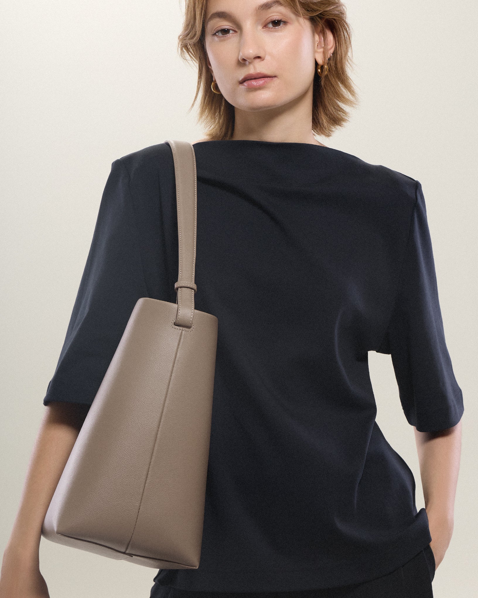 Harlow Leather Midi - Image 20