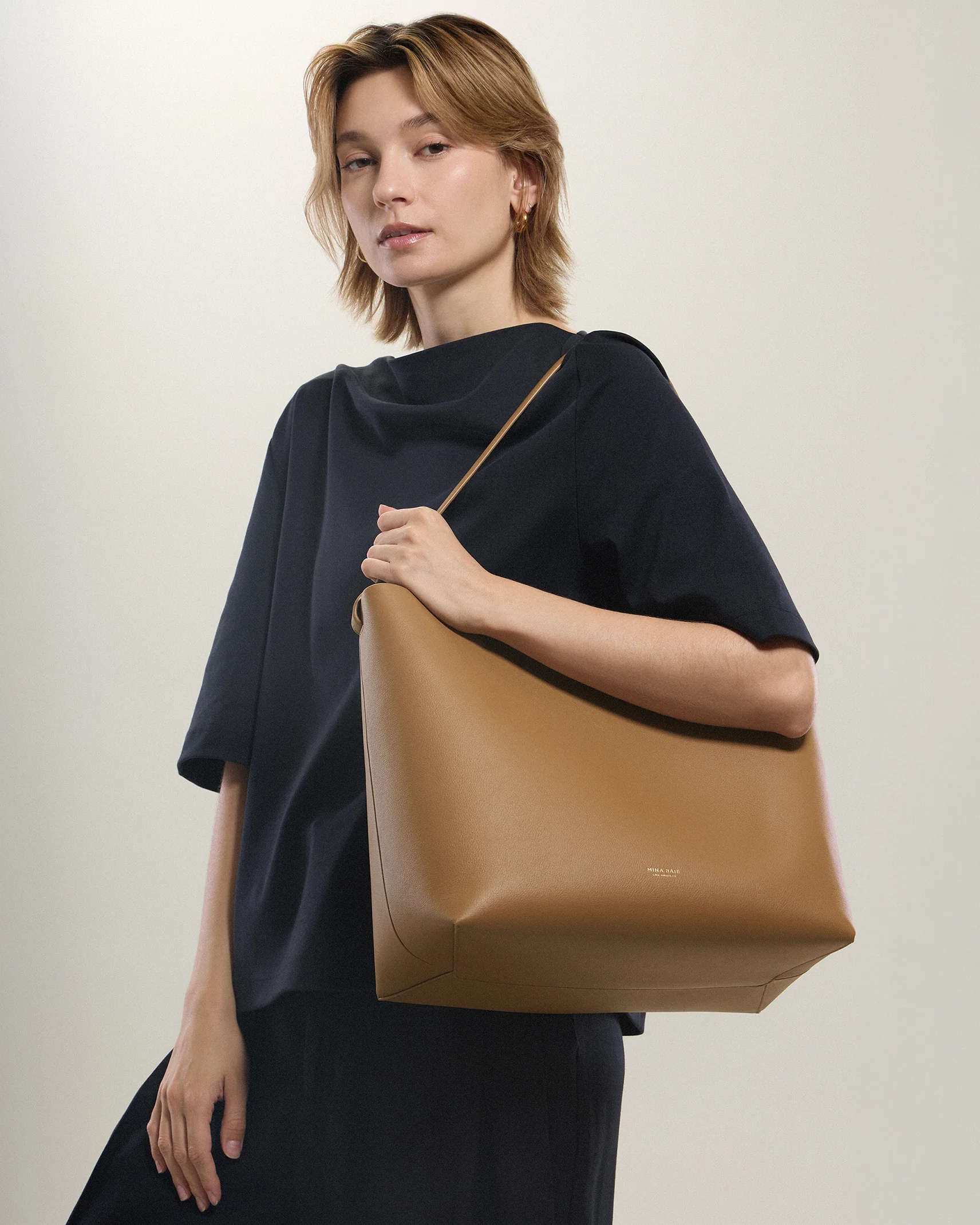 Harlow Leather Midi - Image 26