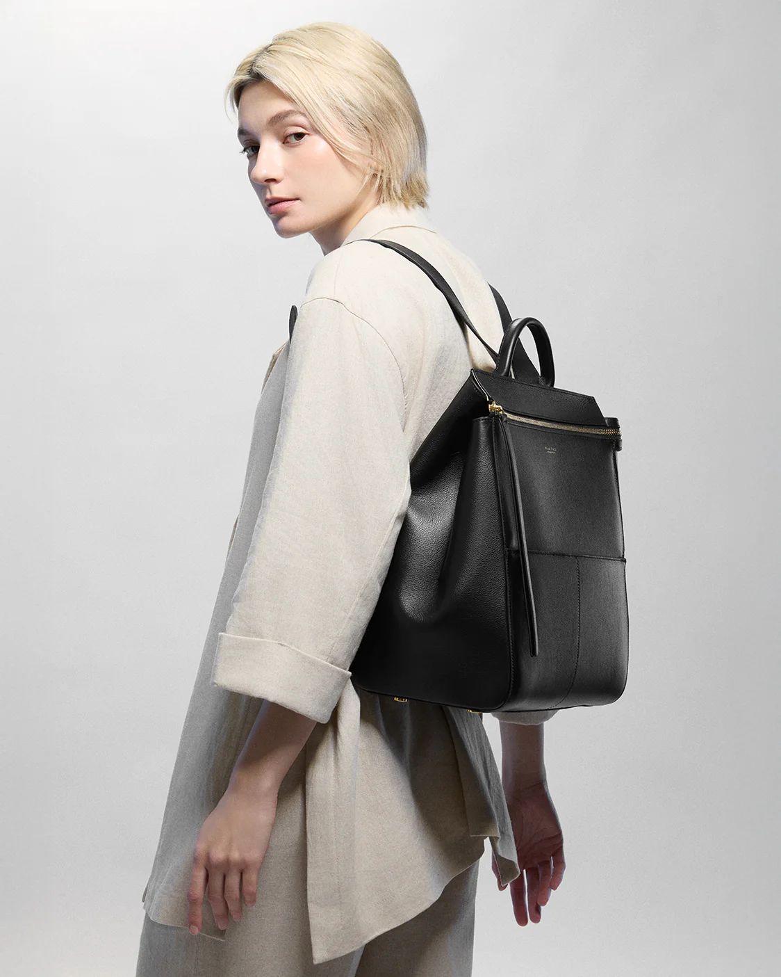 Harper Backpack Leather Midi - Image 17