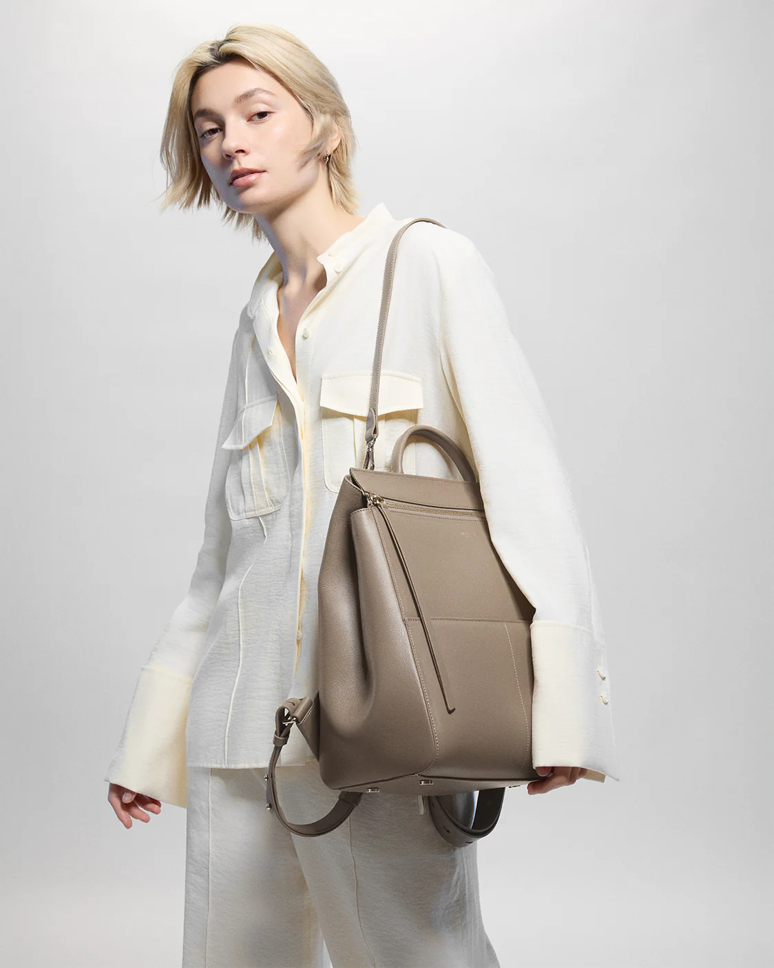 Harper Backpack Leather Midi - Image 23