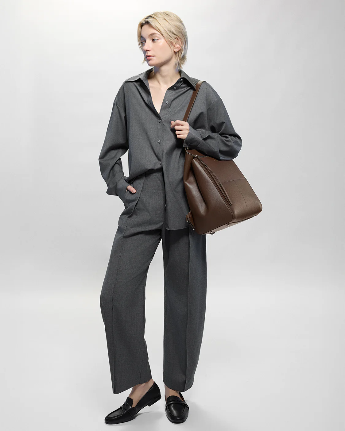 Harper Backpack Leather Midi - Image 32