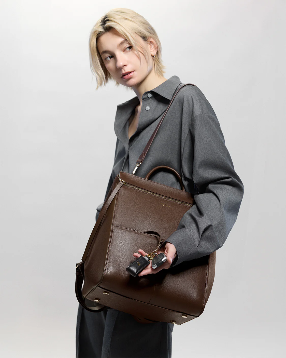 Harper Backpack Leather Midi - Image 33