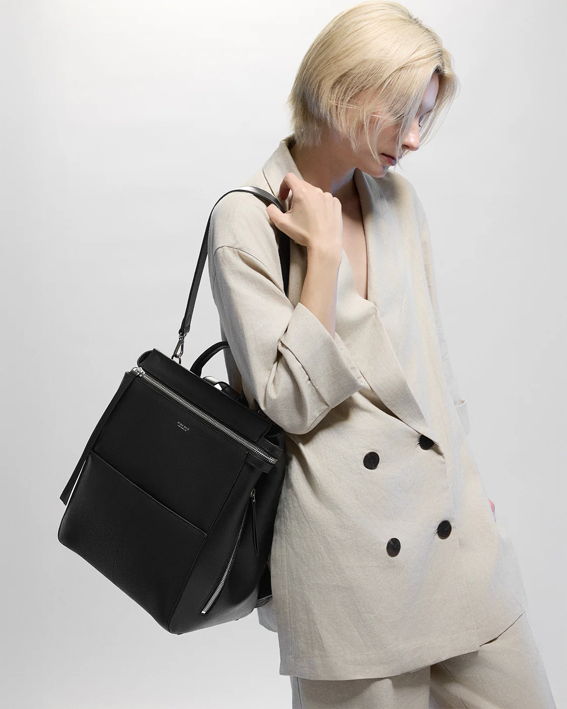 Harper Backpack Leather Midi - Image 9