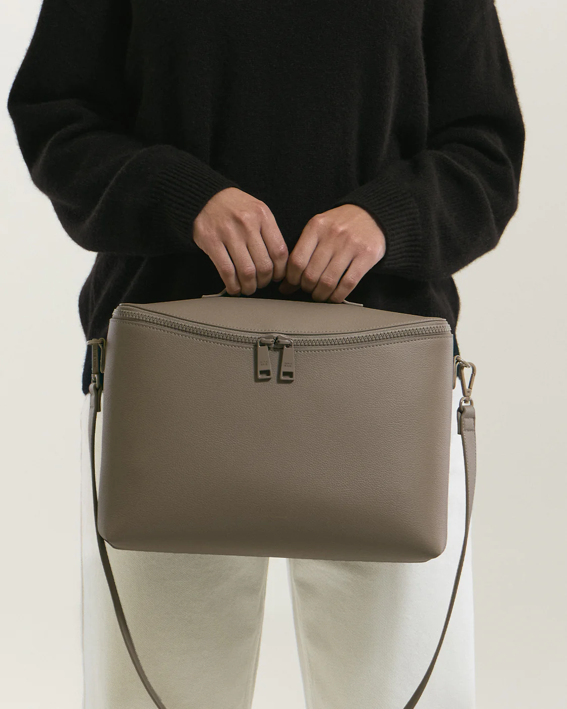 MINA Car Bag Vegan - Image 27