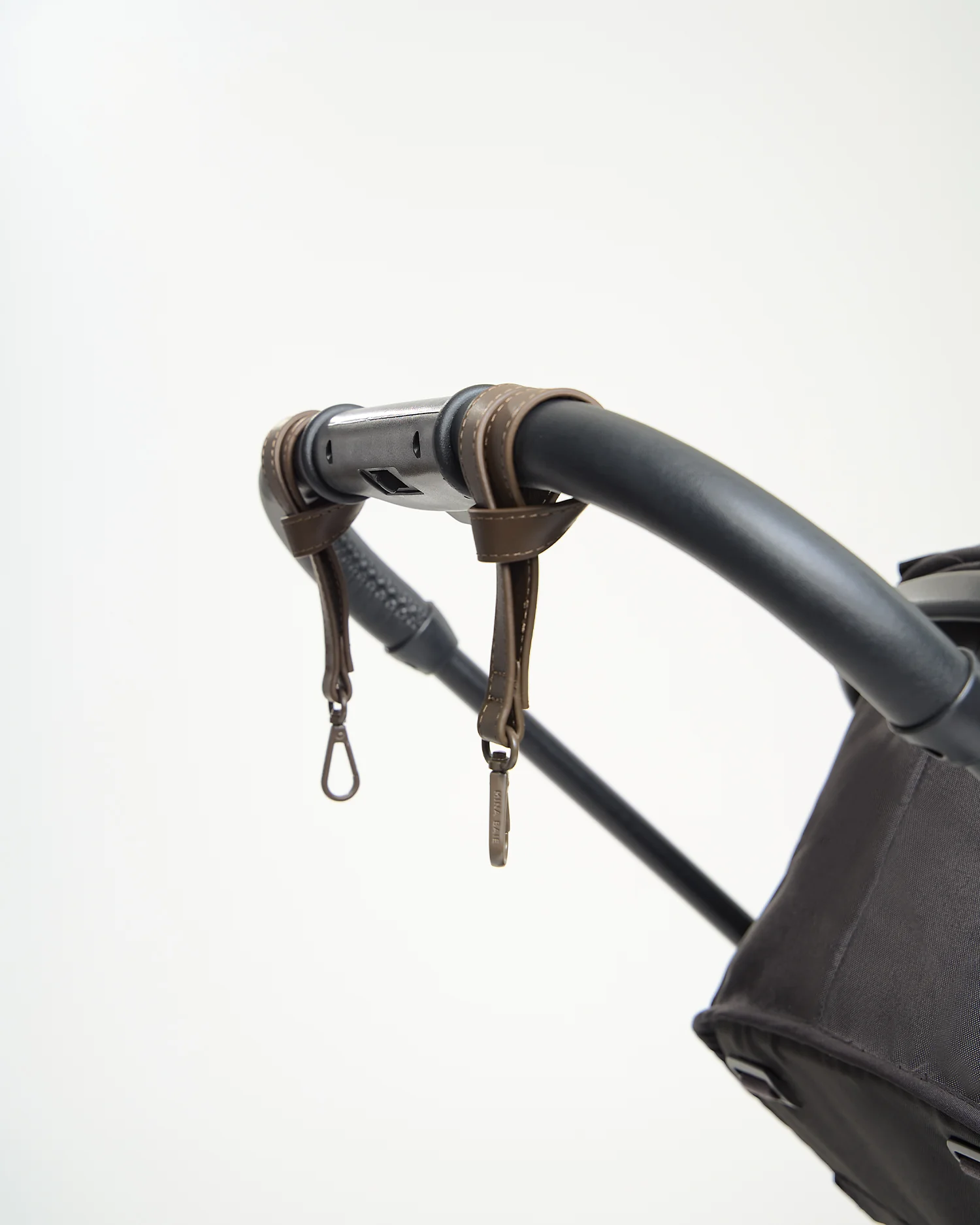 Stroller Hooks Nappa Leather - Image 11
