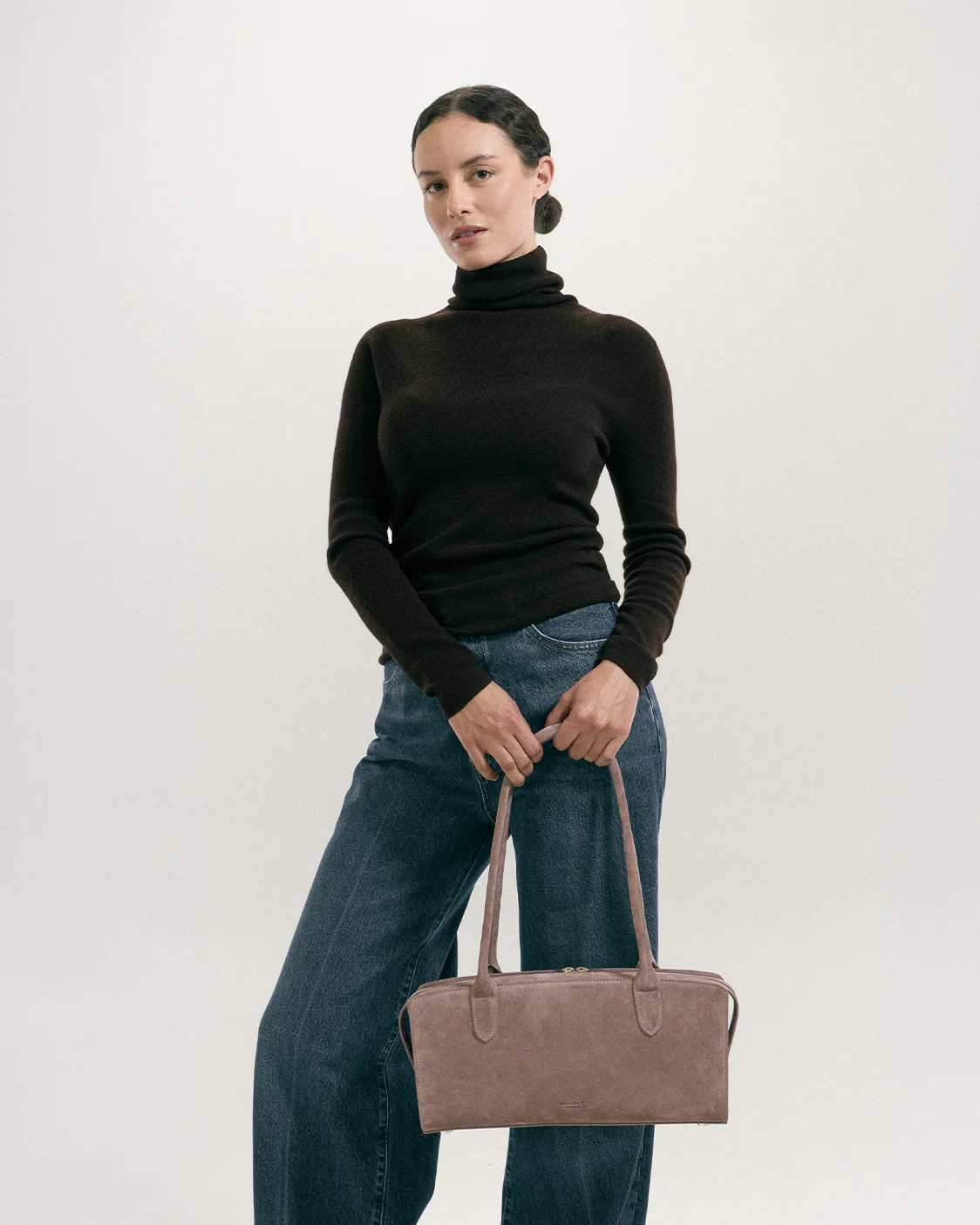 Robbie East-West Suede - Image 4
