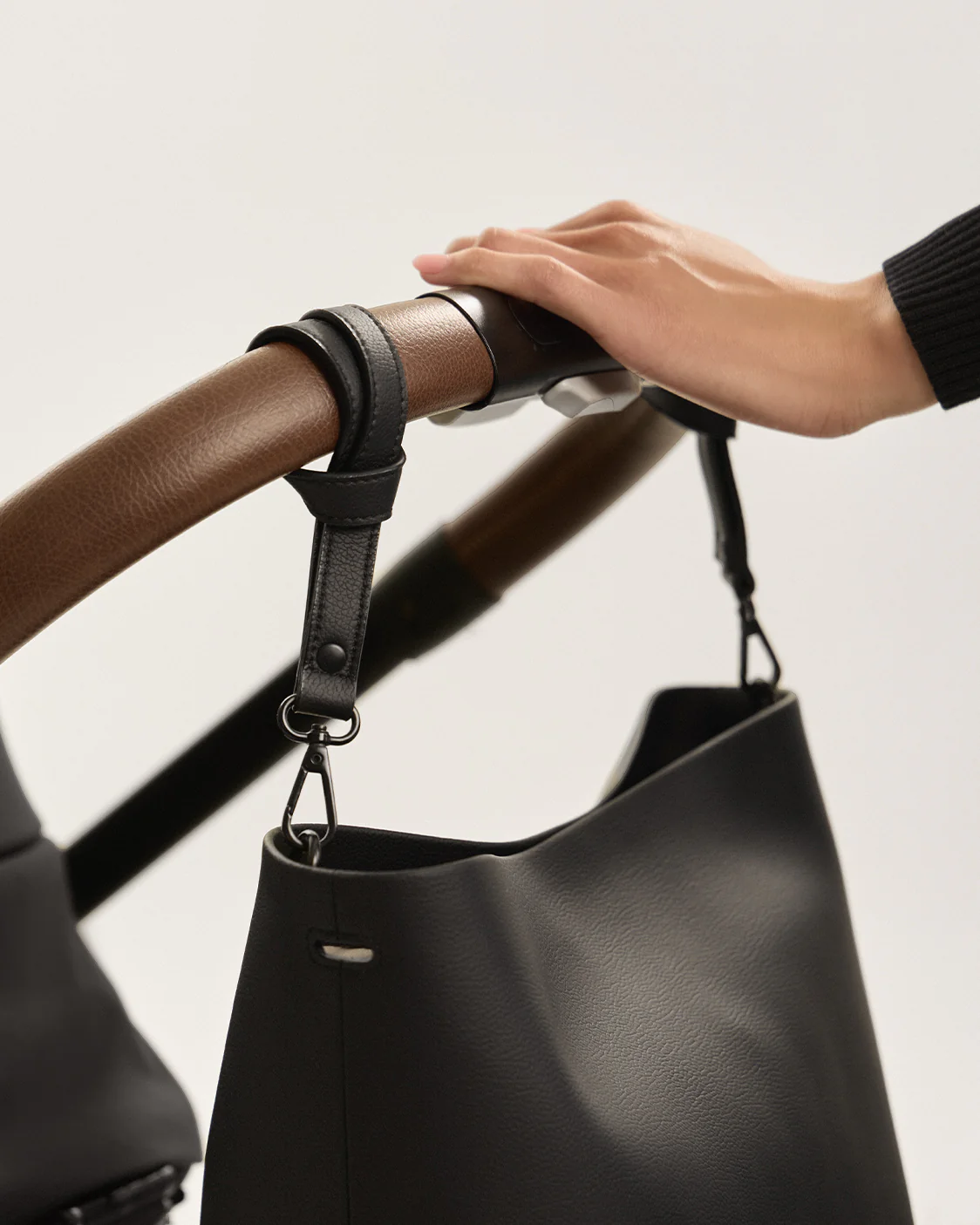 Stroller Hooks Vegan - Image 17